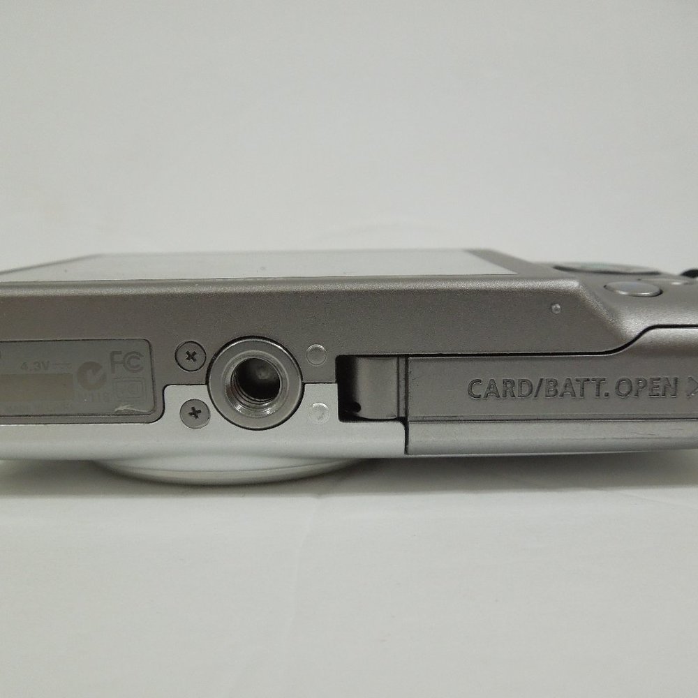 Canon PowerShot A4000 is 16.0 MP Digital Camera with 8X Optical Zoom - Picture 5 of 8